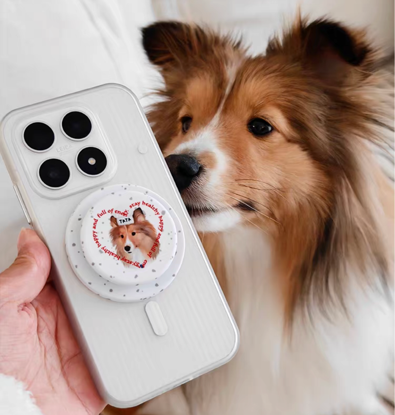 Pooji Custom Magnetic Acrylic Phone Grip(not including case)